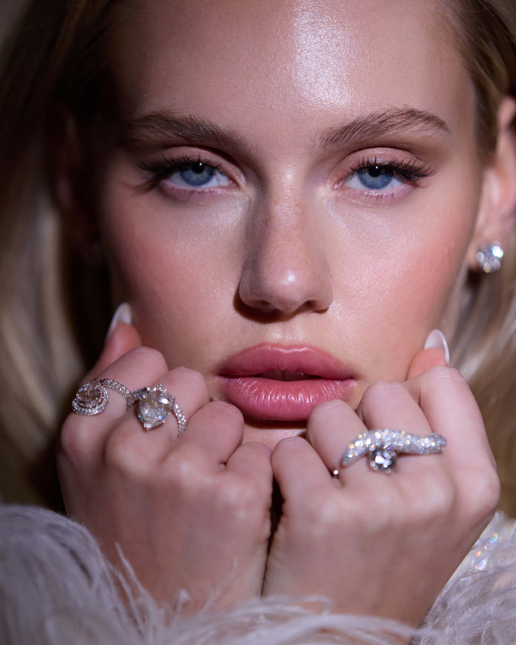 The Pear Flip Ring - White Gold