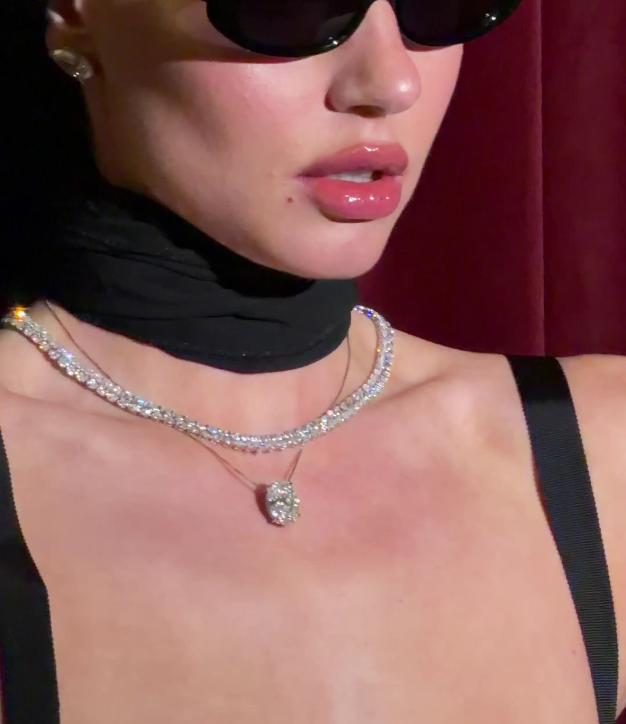 The Oval Floating Pendant