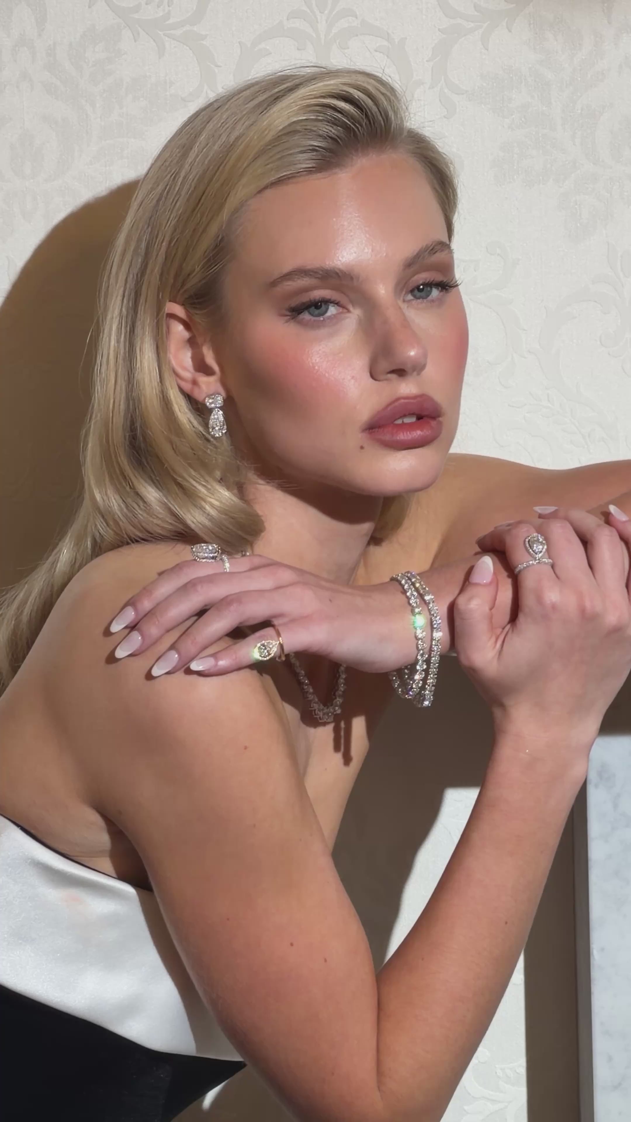 The East/West Oval Tennis Bracelet
